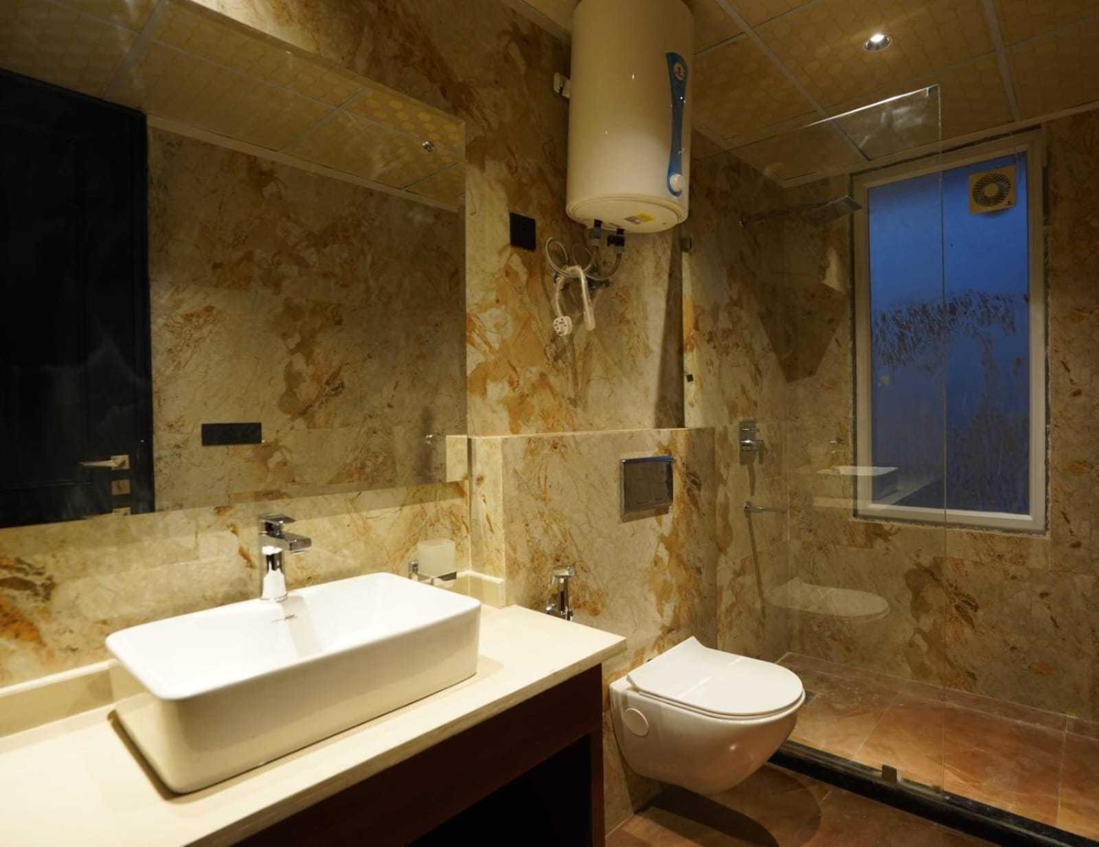 Hotel Grand Asian 4*